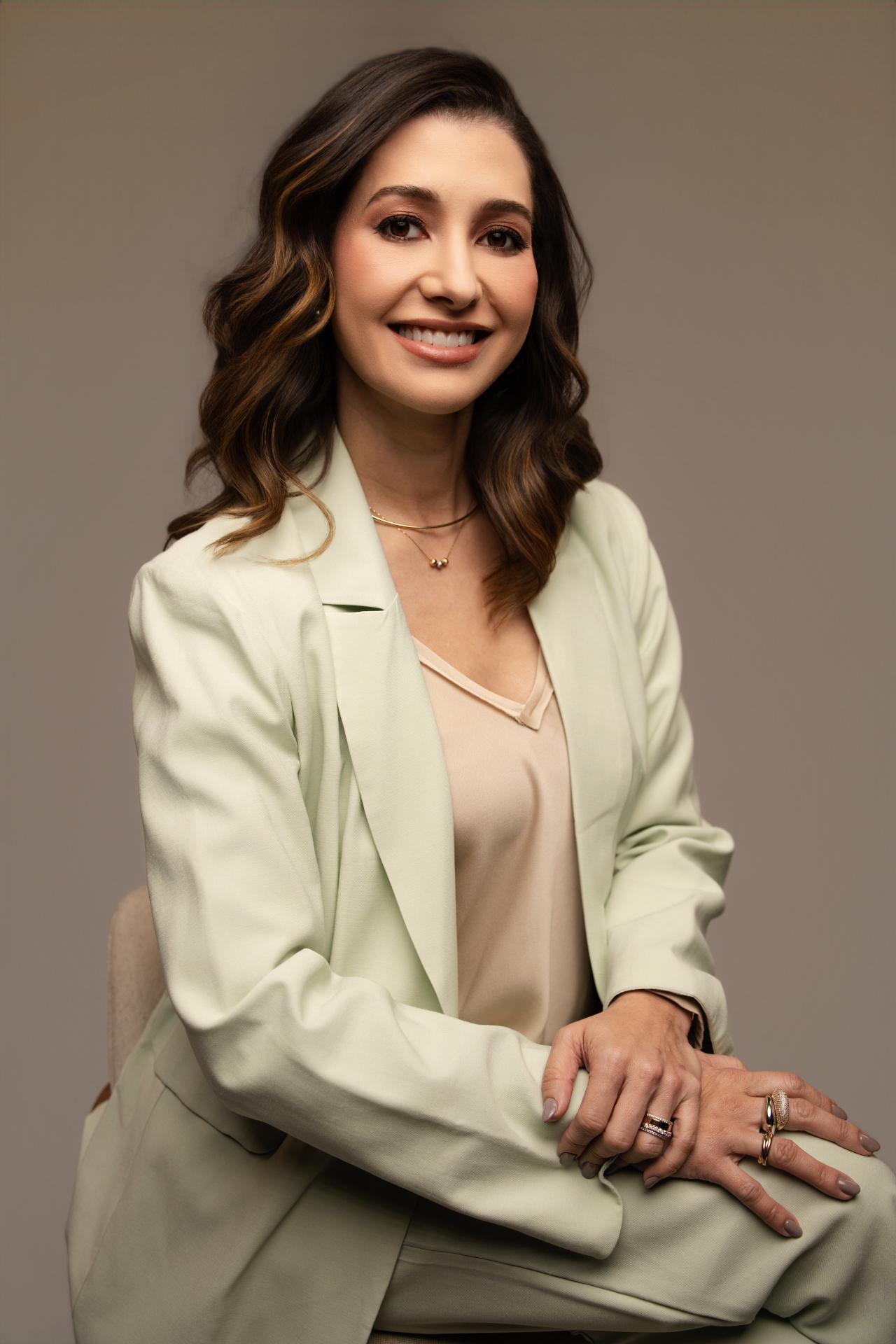 Dra. Mariana Reis em seu consultório